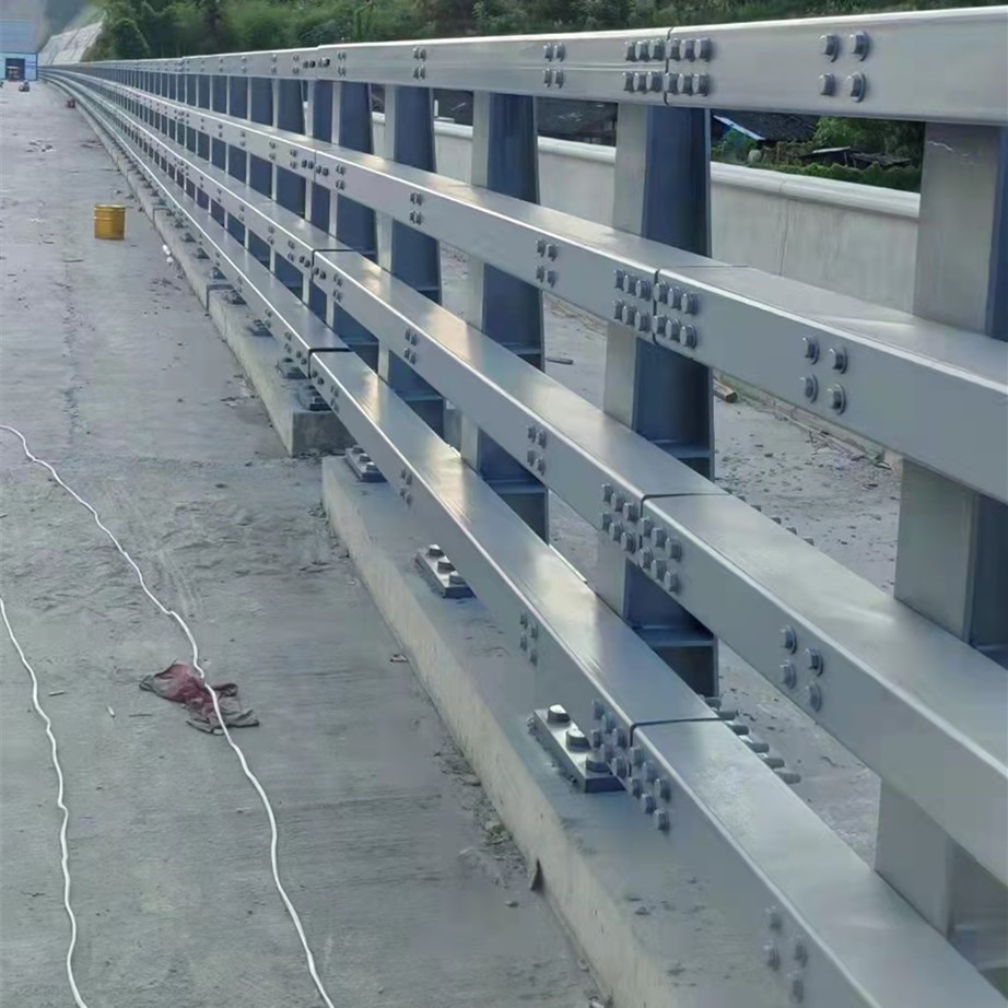 公路桥梁护栏