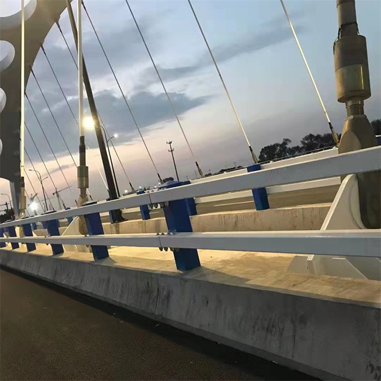 公路桥梁护栏